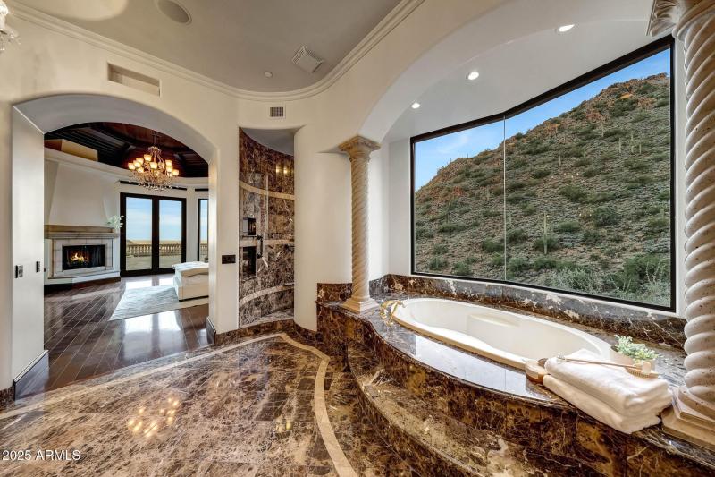 Primary Tub and Shower