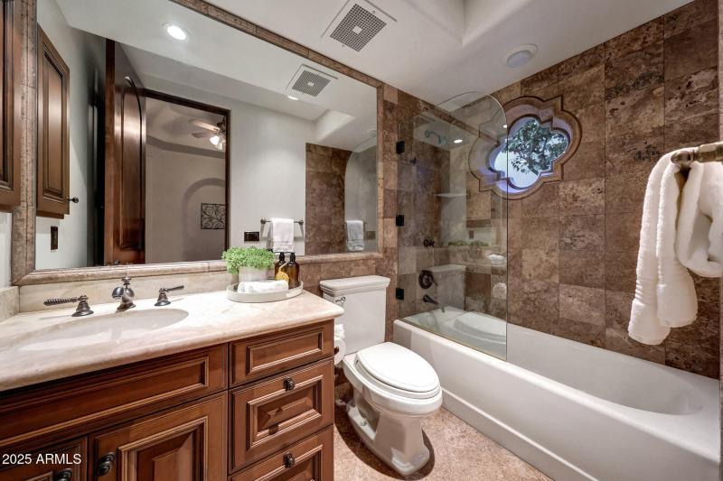 Guest House Ensuite Bathroom