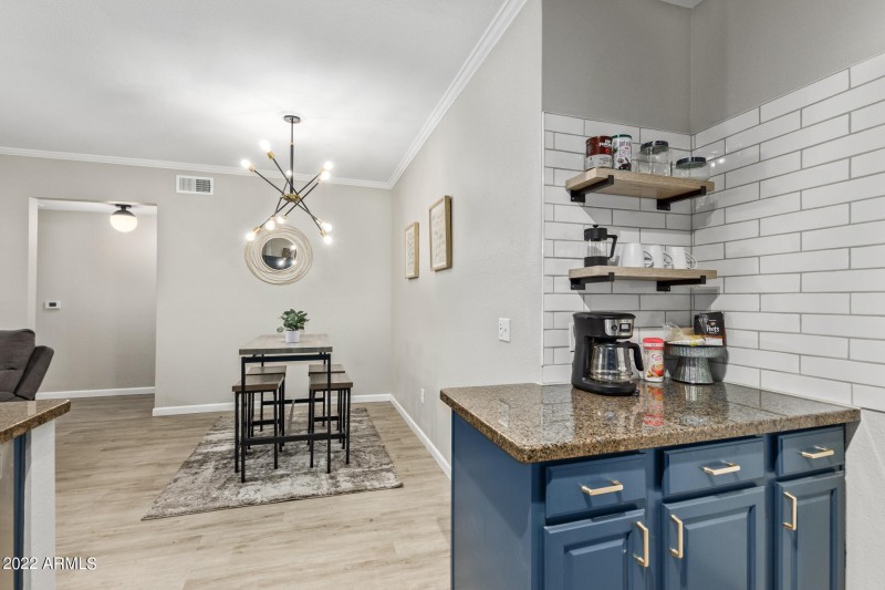 0007-08 - Dessert Foothills