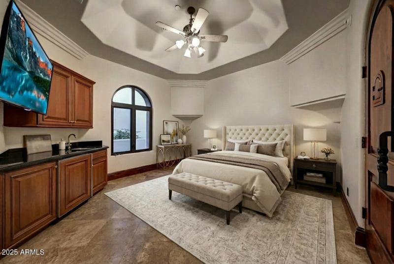 Guest House/Bedroom 5