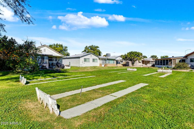 Community Shuffleboard