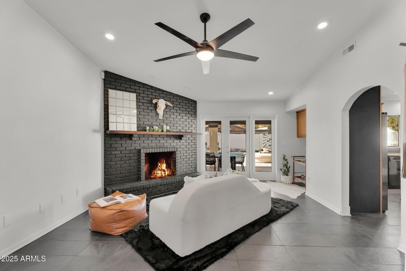 15-web-or-mls-27th-15