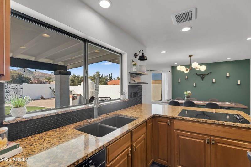 24-web-or-mls-27th-21