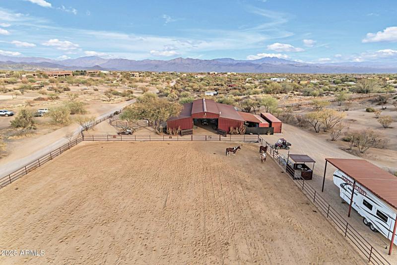 Custom built rusted steel 6 stall barn