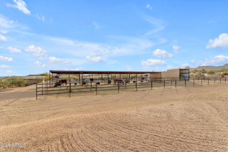 Designed for easy dragging/cleaning