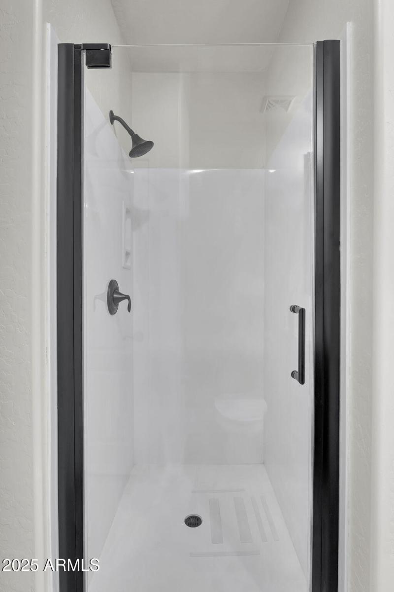 41-web-or-mls-41-web-or-mls-Sienna-40