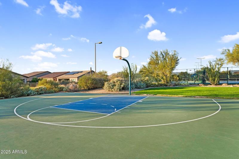 102-web-or-mls-102-web-or-mls-DSC00516