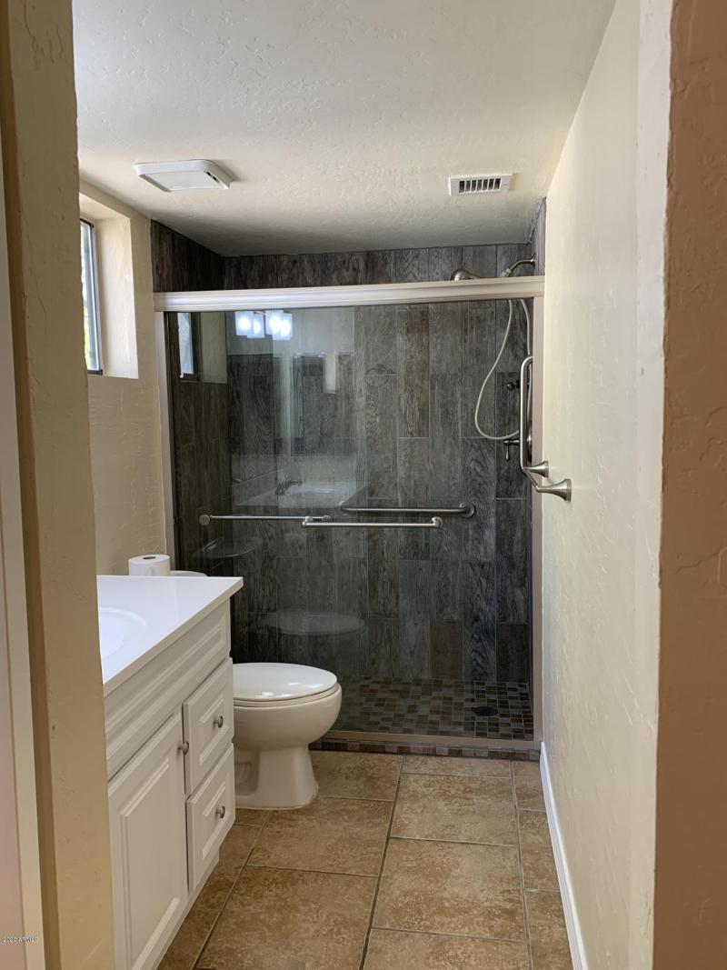 80F500DE-B043-4929-90E8-4EFF0DFF0900