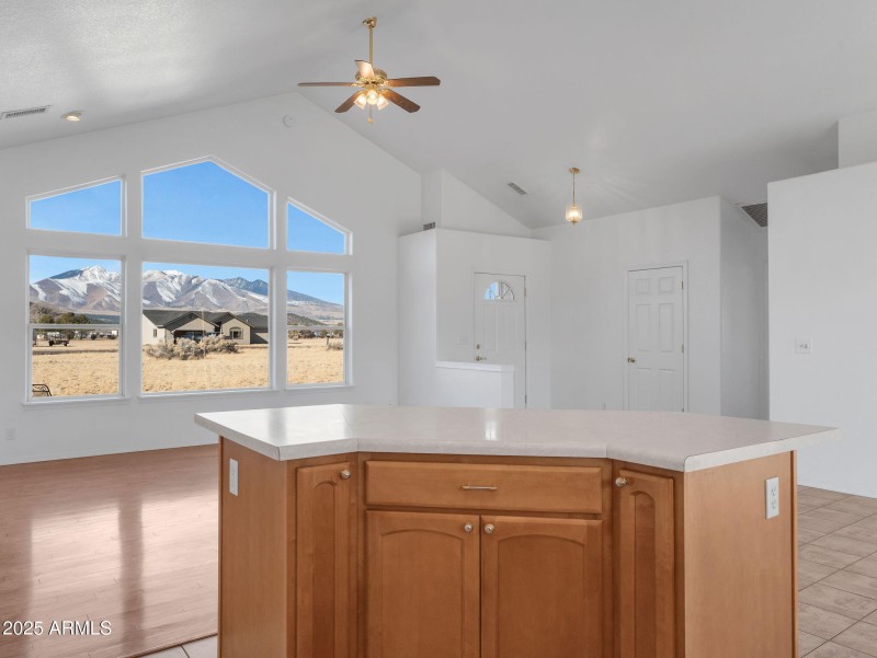 13-web-or-mls-TimberCreekimagery-20 (2)