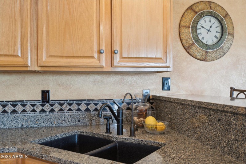 Undermount Kitchen sink