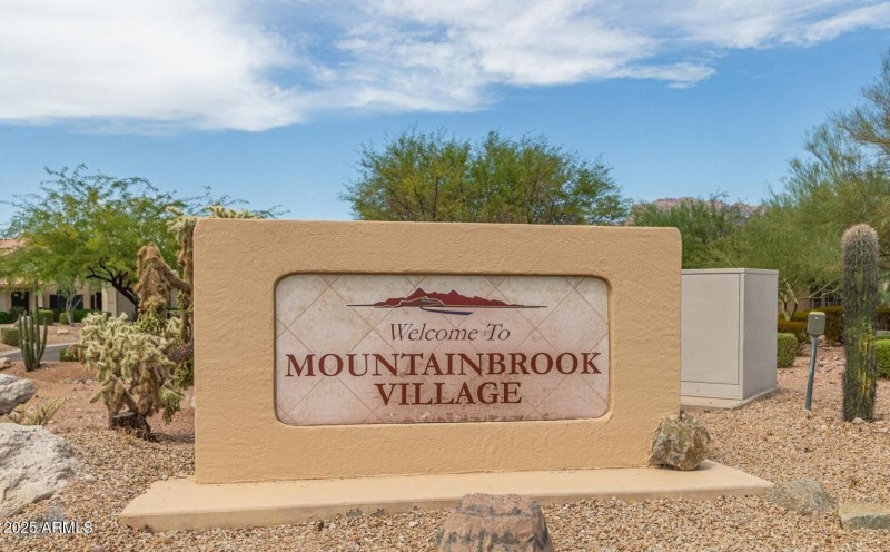 MountainBrook Entrance Sign