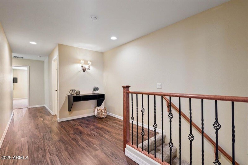 2387 N Heritage_Upstairs Hall