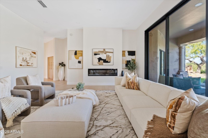 Living Room| Great Room