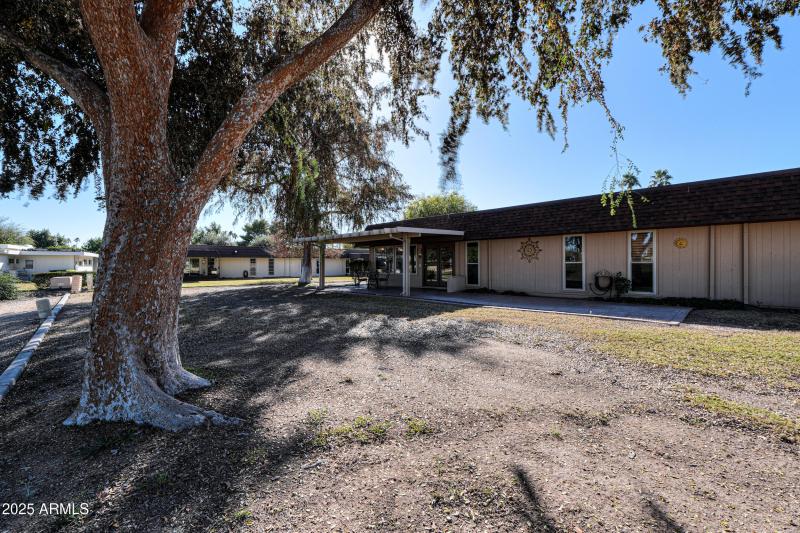 17801 N Boswell Blvd