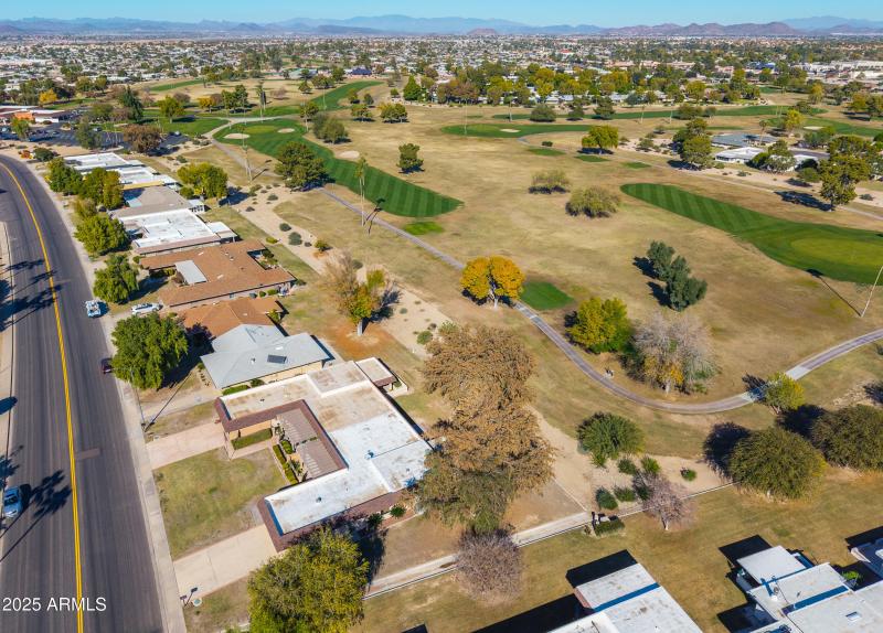 17801 N Boswell Blvd