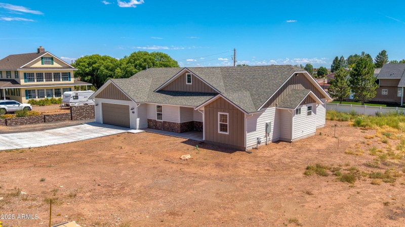 01A 411 Hillcrest (2)