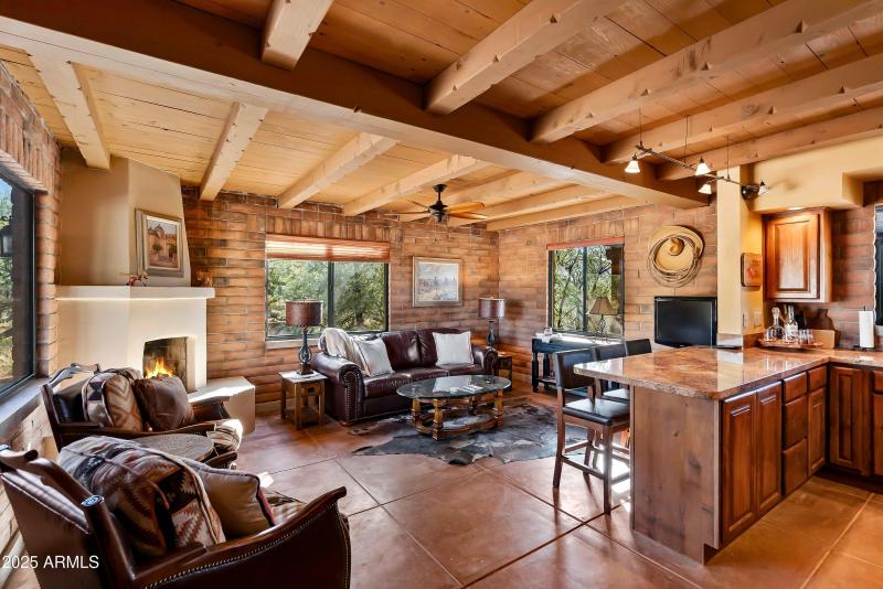 Living Room (1) casita