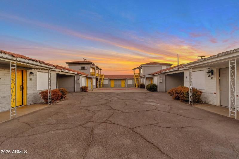 2-web-or-mls-QP-08446