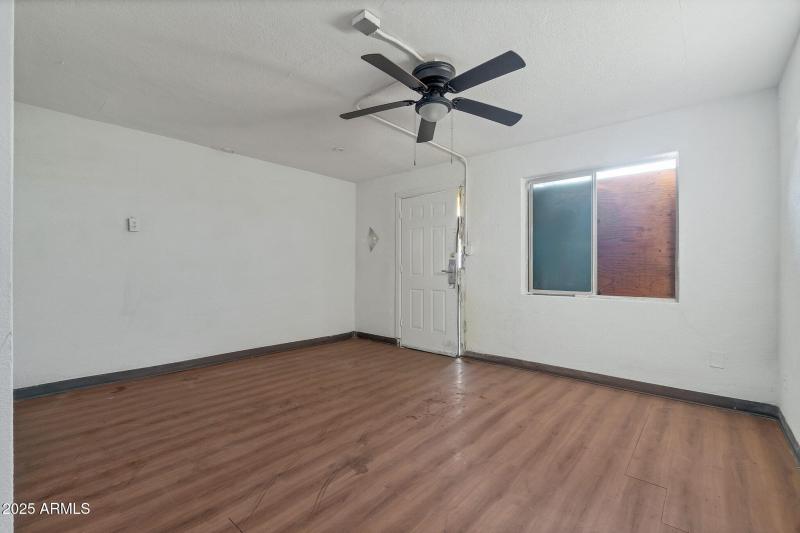 17-web-or-mls-QP-08421