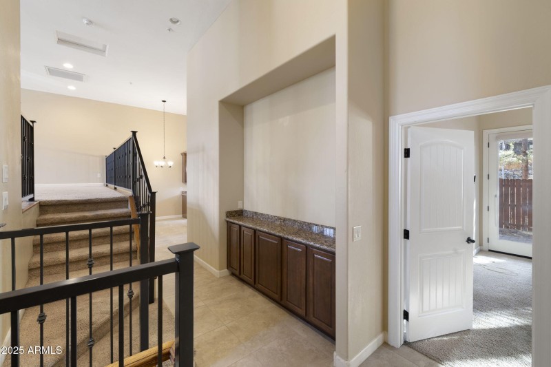 20-web-or-mls-FA9A5406