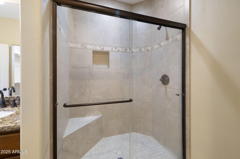 29-web-or-mls-FA9A5461