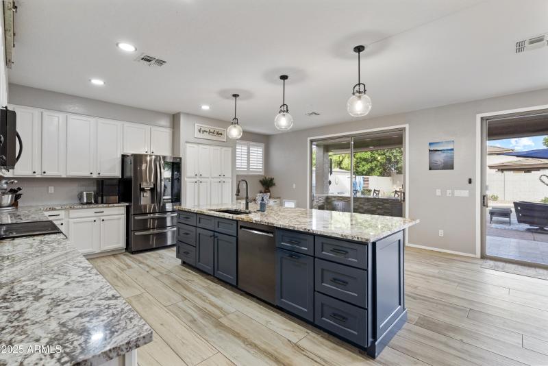 Gourmet Kitchen with Island