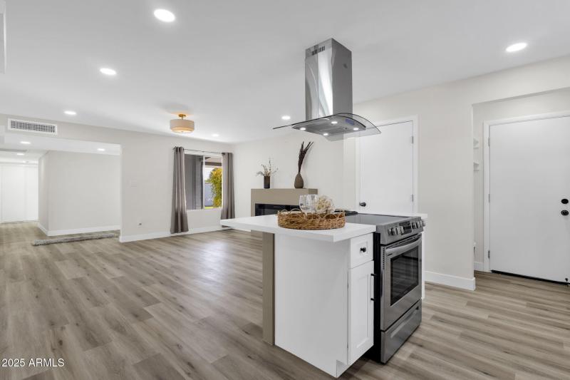 STAINLESS STEEL APPLIANCES