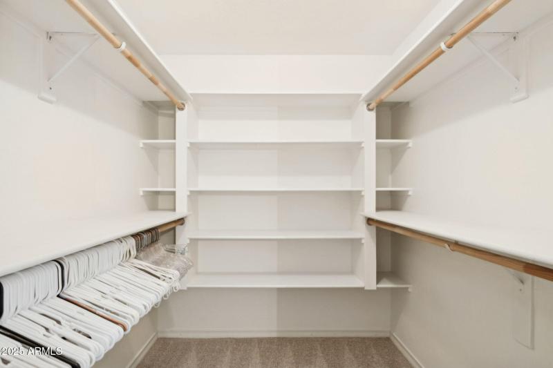 21 - 8418 E Via de Viva