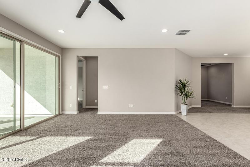 Brand new carpeting throughout!