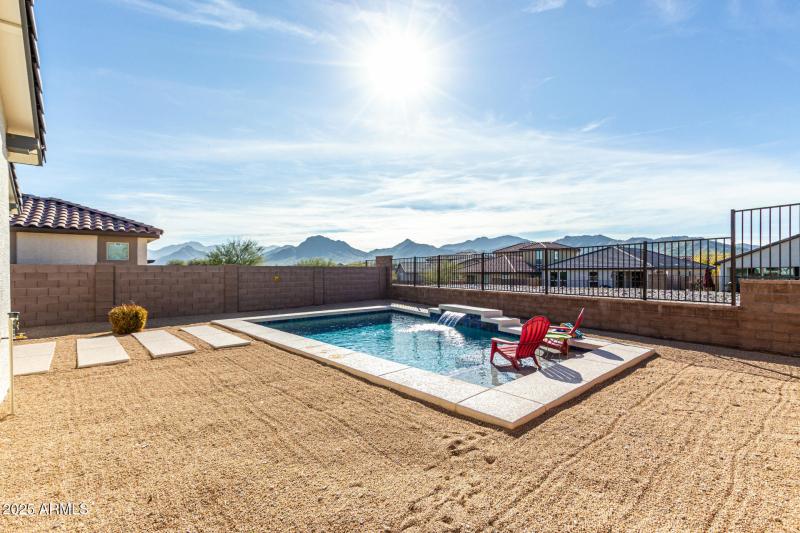 Estrella Mtn views & no home behind!