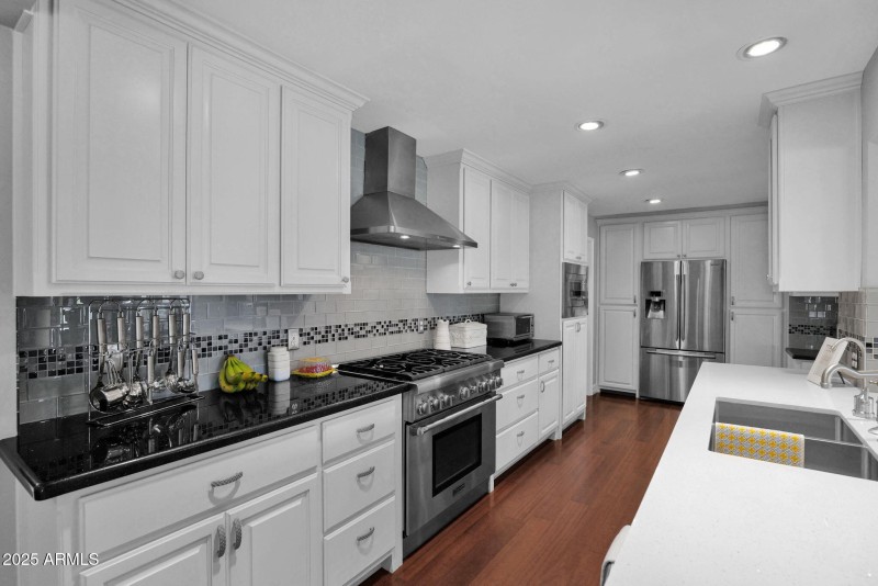 20-web-or-mls-P1382563