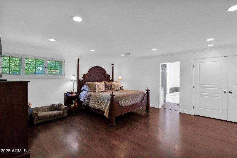 32-web-or-mls-P1382589