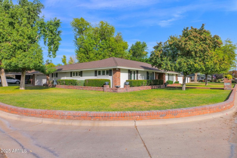 50-web-or-mls-P1382623