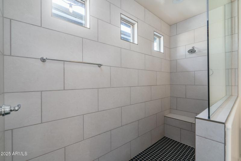 13) PRIMARY BATH
