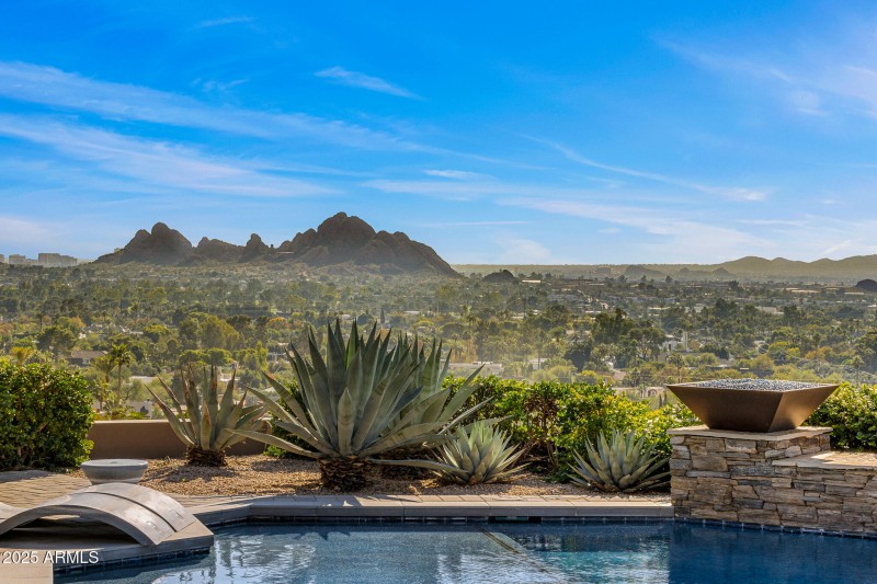 52pool lounge mountain views