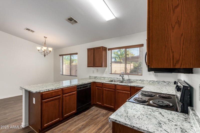 17 - Camini De Janos