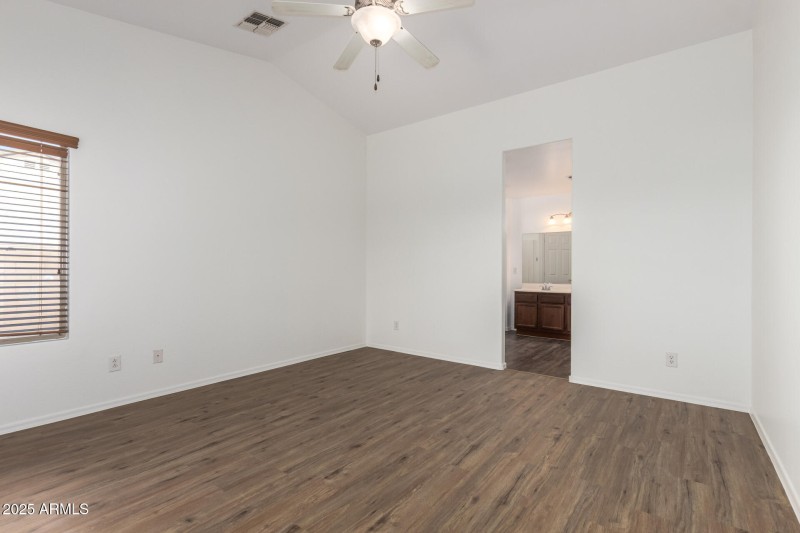 18 - Camini De Janos