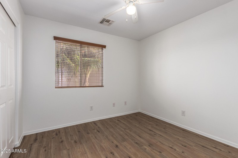 23 - Camini De Janos