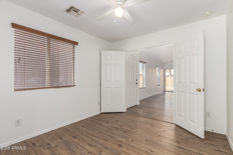 28 - Camini De Janos