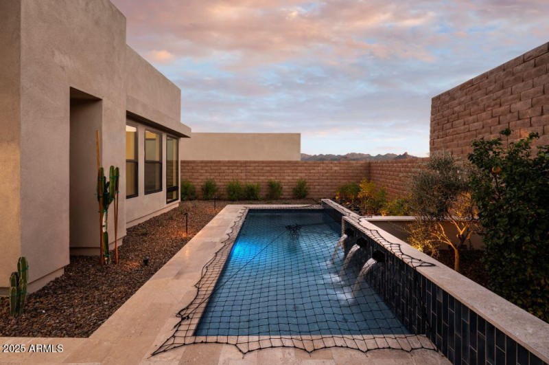 Peaceful Backyard Setting