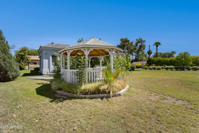 37-print-316-e-bethany-home-rd