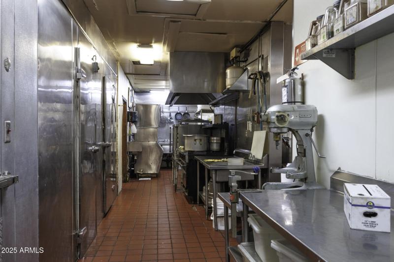 Kitchen & Back End11