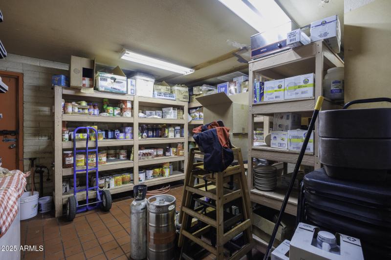 Kitchen & Back End18