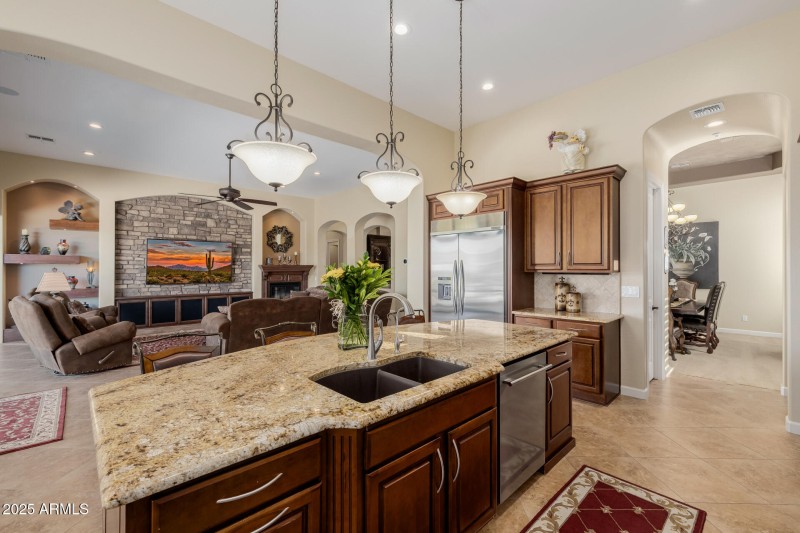 Over sized prep island