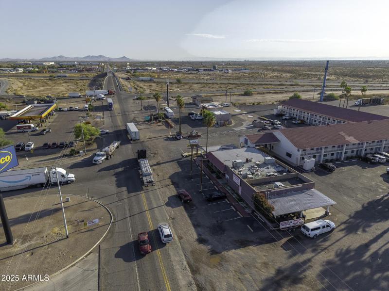 Restaurant UAS Photo 7