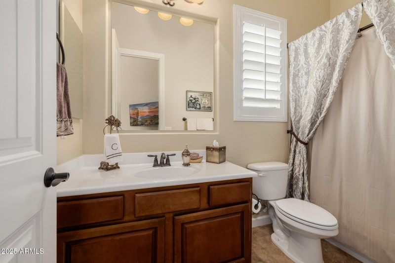 Casita full bathroom