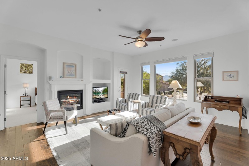 8-web-or-mls-Grayhawk-8