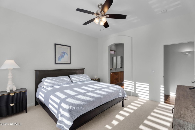 16-web-or-mls-Grayhawk-16