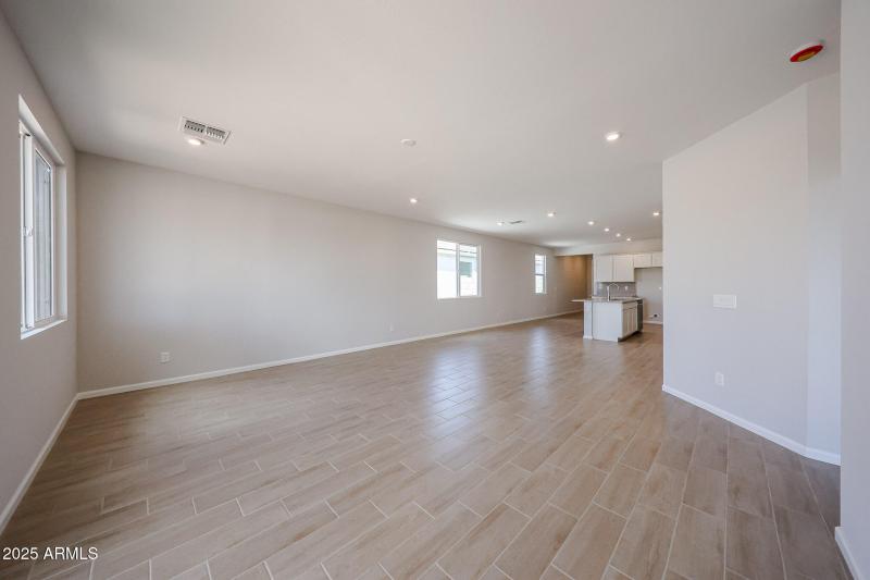 13_Century-Communities_North-Copper-Cany