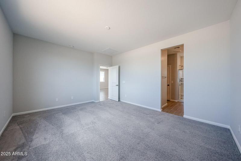 24_Century-Communities_North-Copper-Cany